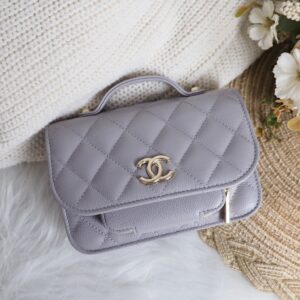 未使用品 CHANEL Mini Affinity 灰色 晶片款