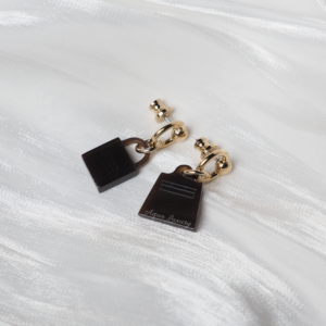二手 Hermes Amulette Maroquinier Earrings 牛角耳環