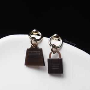 二手 Hermes Amulette Maroquinier Earrings 牛角耳環